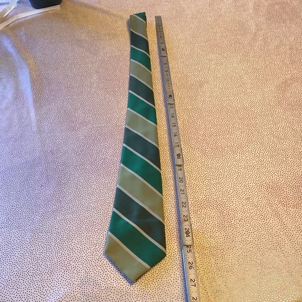 Habanus men’s tie  green white in excellent condition